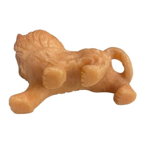 Soap Stone small Lion Figurine 
4.25”W x 3.25”T heavy, paper weight - Picture 5 of 10